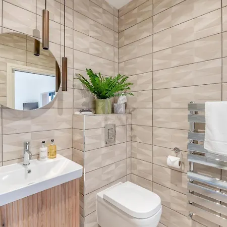 3 Bed In Middlesbrough Oc-95777 *