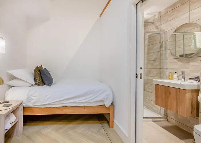 3 Bed In Middlesbrough Oc-95777